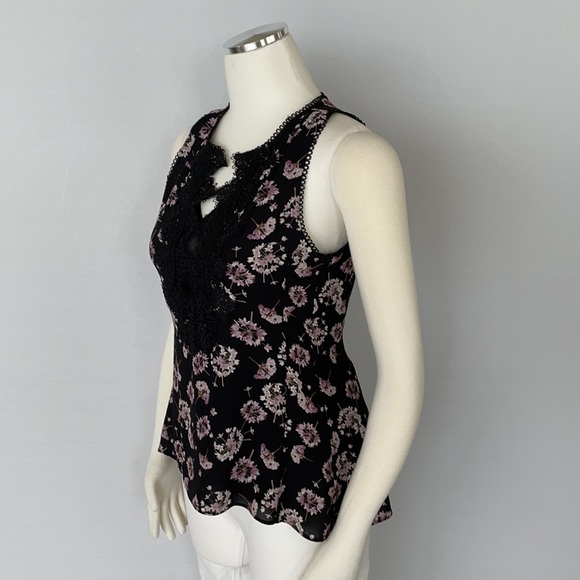 NWOT WHBM Floral Lace Print Top Size XS Petite - Picture 7 of 16